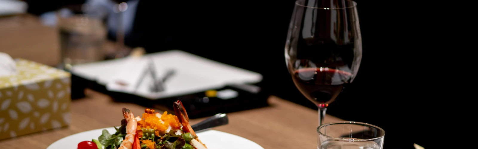 Dining at Eureka! Restaurant in Hawthorne