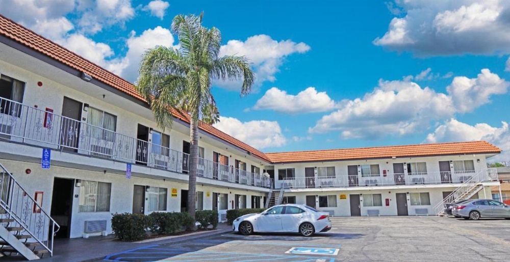 Hawthorne Plaza Inn Near LAX Image 25