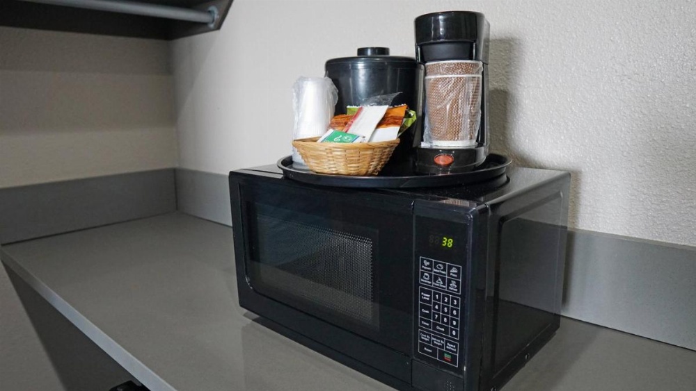 Hawthorne Plaza Inn Near LAX